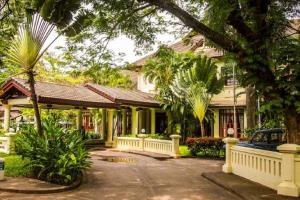 Settha Palace Hotel