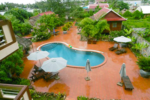 Two Moons Hotel